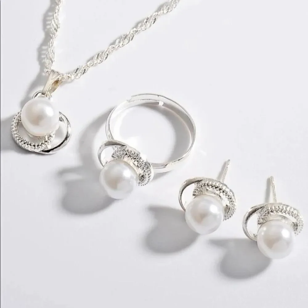 3 Piece Necklace Set